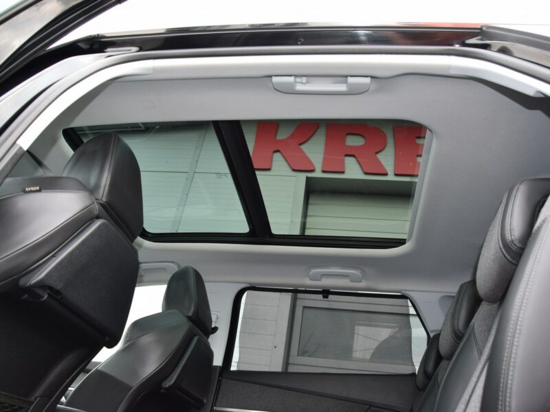 Peugeot 5008 1.2i 7-osób Panoramadach Navi Euro-6b 144tys.km Nowy rozrząd i dwumasa II (2017-)