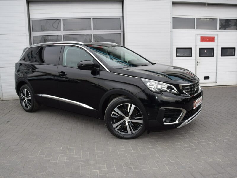Peugeot 5008 1.2i 7-osób Panoramadach Navi Euro-6b 144tys.km Nowy rozrząd i dwumasa II (2017-)