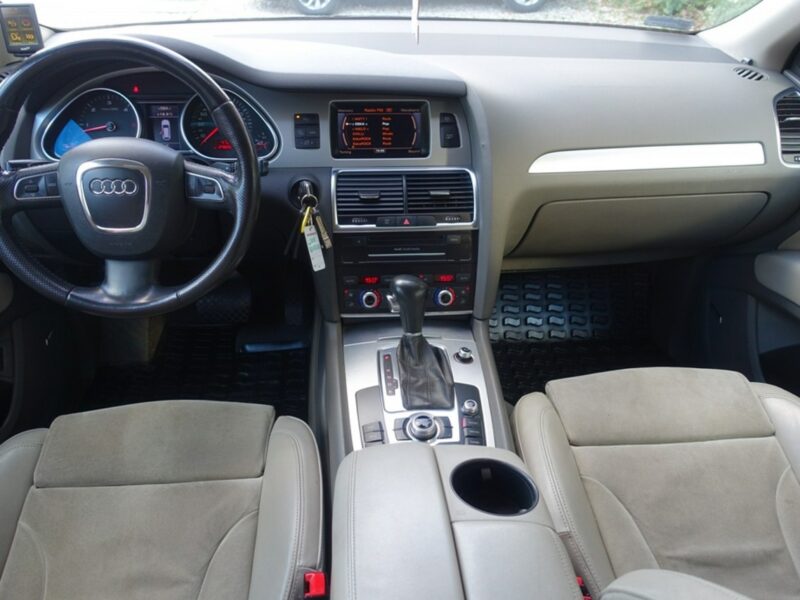 Audi Q7 * R E Z E R W A C J A * II (2009-2015)