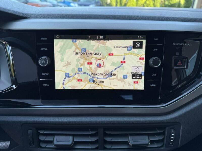 Volkswagen Polo 1,0 65KM Rej. 03.2019 Klimatyzacja 2xPDC Nawigacja VI (2017-)