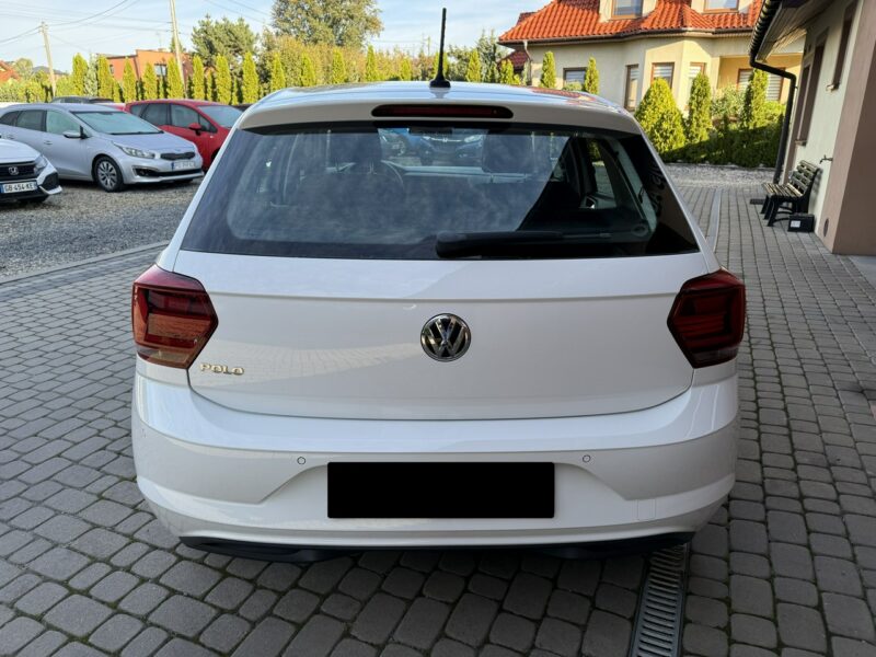 Volkswagen Polo 1,0 65KM Rej. 03.2019 Klimatyzacja 2xPDC Nawigacja VI (2017-)