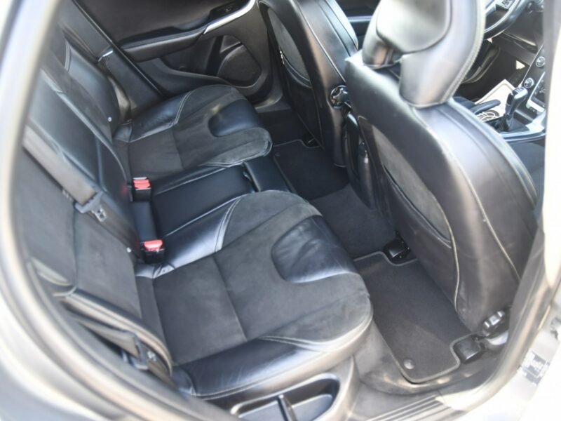 Volvo V40 2,0hdi DUDKI11 R-Design.Serwis,Navi,Klimatr 2 str.Pół-Skóry II (2012-)