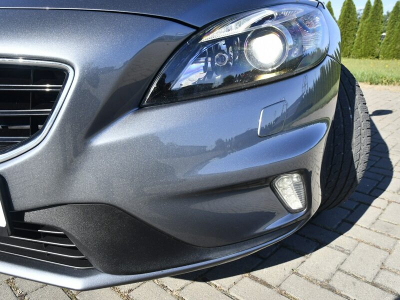 Volvo V40 2,0hdi DUDKI11 R-Design.Serwis,Navi,Klimatr 2 str.Pół-Skóry II (2012-)