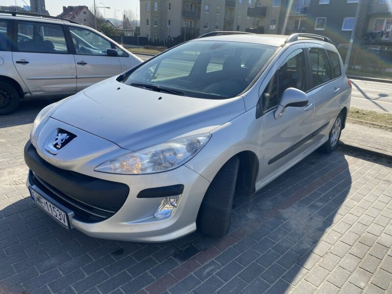 Peugeot 308 Nawigacja, klimatronik, 9 airbag, światła dzienne, opony wielosezonowe T7 (2008-2013)