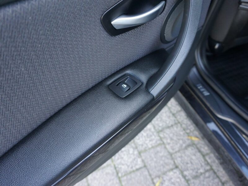 BMW 320 2.0 Benzyna 170KM, zadbane, ubezpieczone, zarejestrowane, dynamiczne, E90E91E92E93(2005-2012)