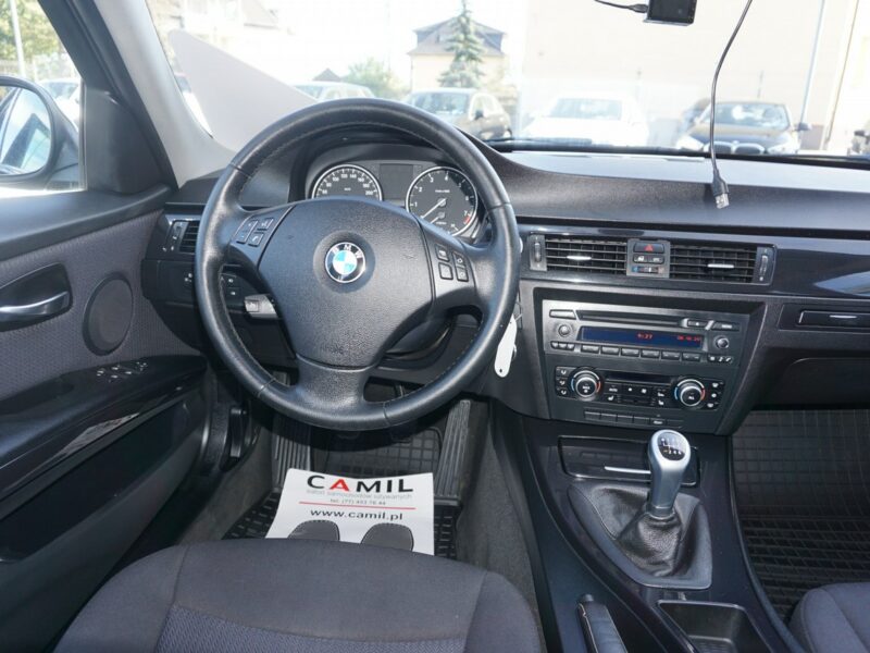 BMW 320 2.0 Benzyna 170KM, zadbane, ubezpieczone, zarejestrowane, dynamiczne, E90E91E92E93(2005-2012)