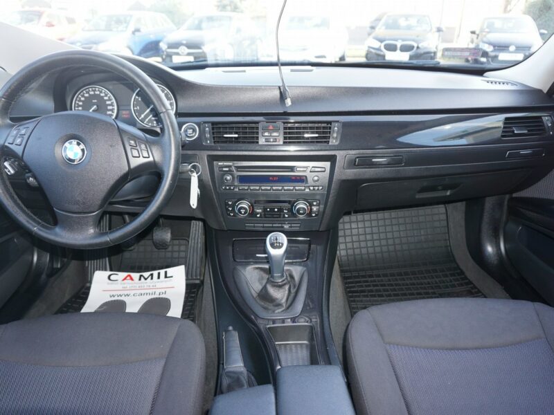 BMW 320 2.0 Benzyna 170KM, zadbane, ubezpieczone, zarejestrowane, dynamiczne, E90E91E92E93(2005-2012)