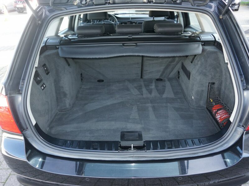 BMW 320 2.0 Benzyna 170KM, zadbane, ubezpieczone, zarejestrowane, dynamiczne, E90E91E92E93(2005-2012)