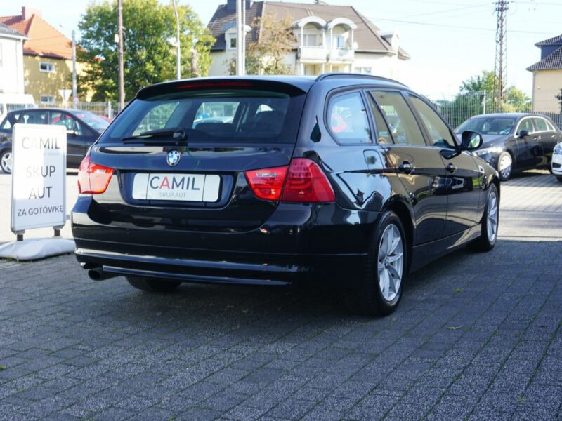BMW 320 2.0 Benzyna 170KM, zadbane, ubezpieczone, zarejestrowane, dynamiczne, E90E91E92E93(2005-2012)
