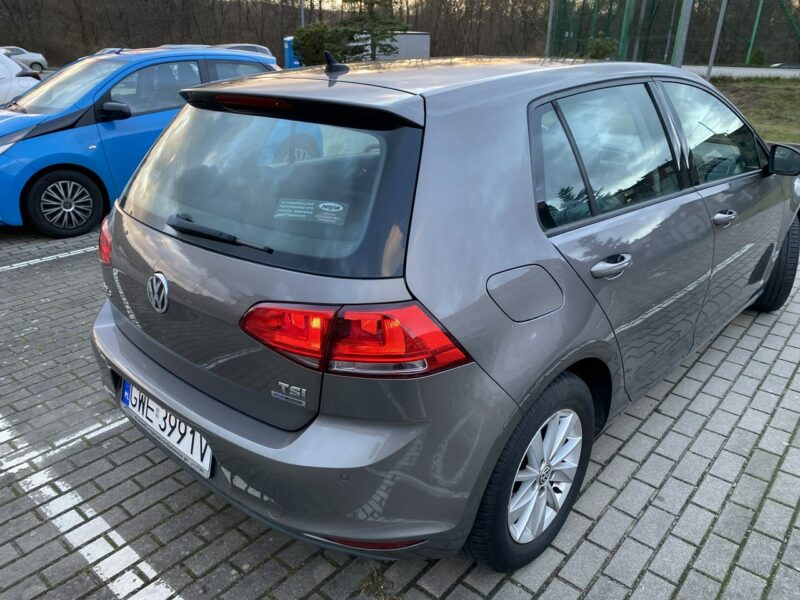 Volkswagen Golf Trendline, benz, nawigacja, tempomat aktywny,dodatkowe koła, jak nowy VII (2012-)