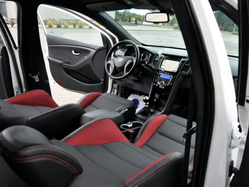 Hyundai i30 1.6Turbo(186KM)*Xenon*Led*Navi*Kamera*Skóry*Grzana Kierow.*Alu18"ASO II (2012 - 2016)
