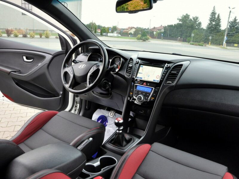 Hyundai i30 1.6Turbo(186KM)*Xenon*Led*Navi*Kamera*Skóry*Grzana Kierow.*Alu18"ASO II (2012 - 2016)