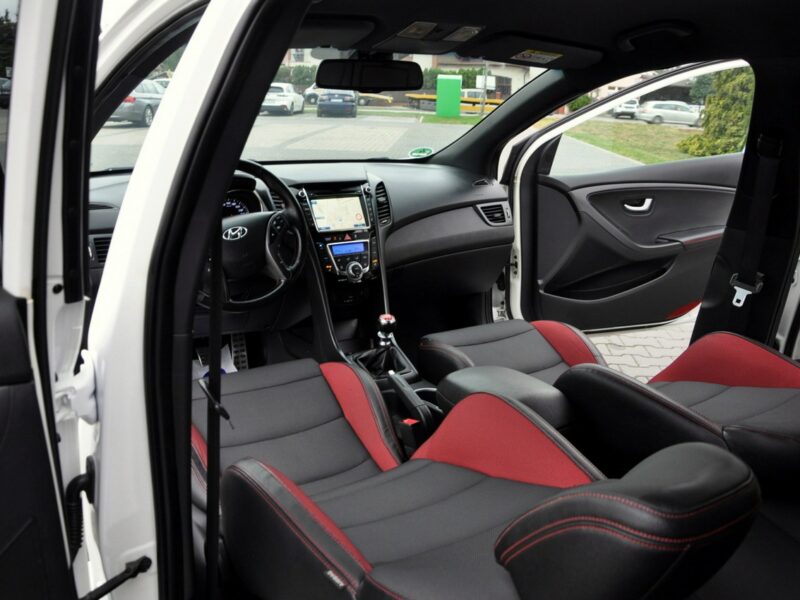 Hyundai i30 1.6Turbo(186KM)*Xenon*Led*Navi*Kamera*Skóry*Grzana Kierow.*Alu18"ASO II (2012 - 2016)