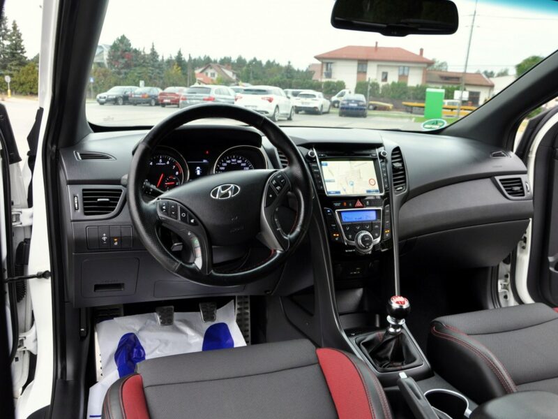 Hyundai i30 1.6Turbo(186KM)*Xenon*Led*Navi*Kamera*Skóry*Grzana Kierow.*Alu18"ASO II (2012 - 2016)