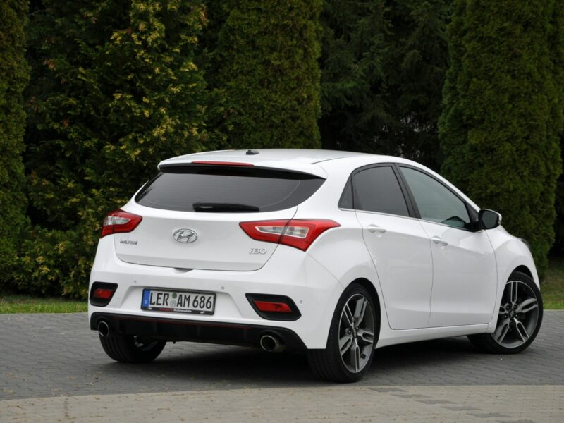 Hyundai i30 1.6Turbo(186KM)*Xenon*Led*Navi*Kamera*Skóry*Grzana Kierow.*Alu18"ASO II (2012 - 2016)