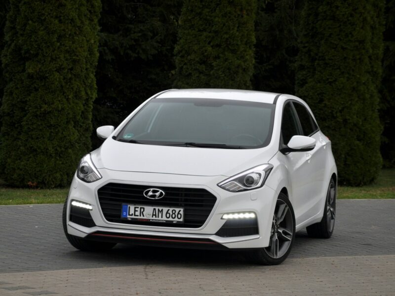 Hyundai i30 1.6Turbo(186KM)*Xenon*Led*Navi*Kamera*Skóry*Grzana Kierow.*Alu18"ASO II (2012 - 2016)