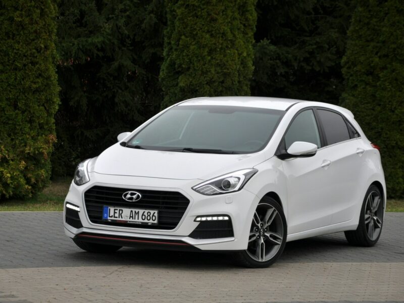 Hyundai i30 1.6Turbo(186KM)*Xenon*Led*Navi*Kamera*Skóry*Grzana Kierow.*Alu18"ASO II (2012 - 2016)