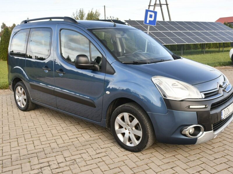 Citroen Berlingo 1,6 e-hdi DUDKI11 Klimatyzacja,Ledy,5 Osób,Hak.kredyt.OKAZJA II (2008-2018)