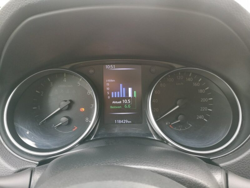 Nissan Qashqai 1618 cm 163KM Klimarton Navi Kamera 360 Alu Servis Tekna + Gwarancja II (2013-2021)