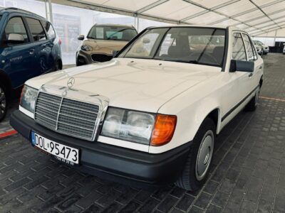 Mercedes W124 Klasyk* W124* 2.0 Diesel* 72 KM* Zarejestrowany*