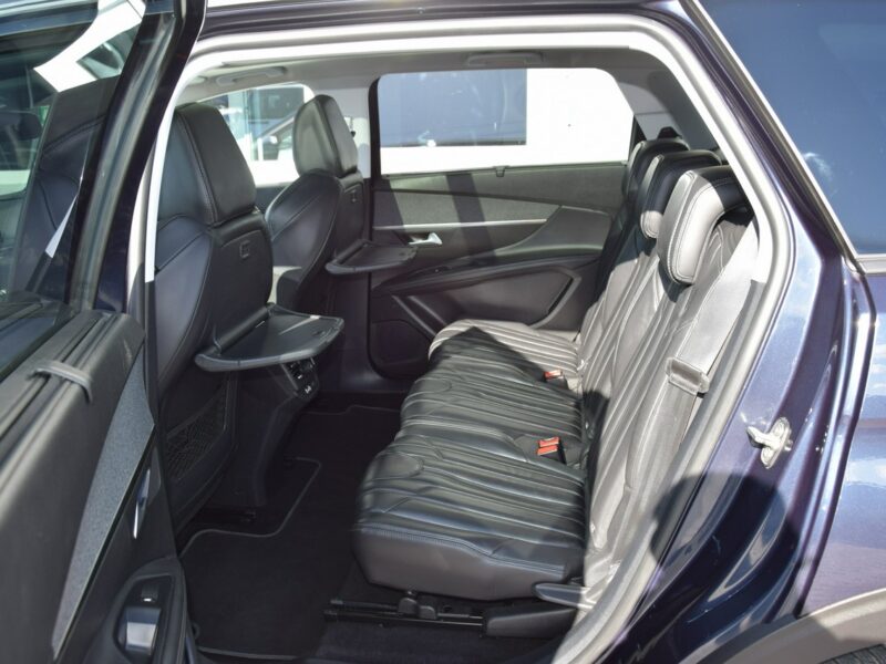 Peugeot 5008 1.2i 7-osób 100% bezwypadkowy Panorama Navi Kamera Euro-6b 157tys.km II (2017-)