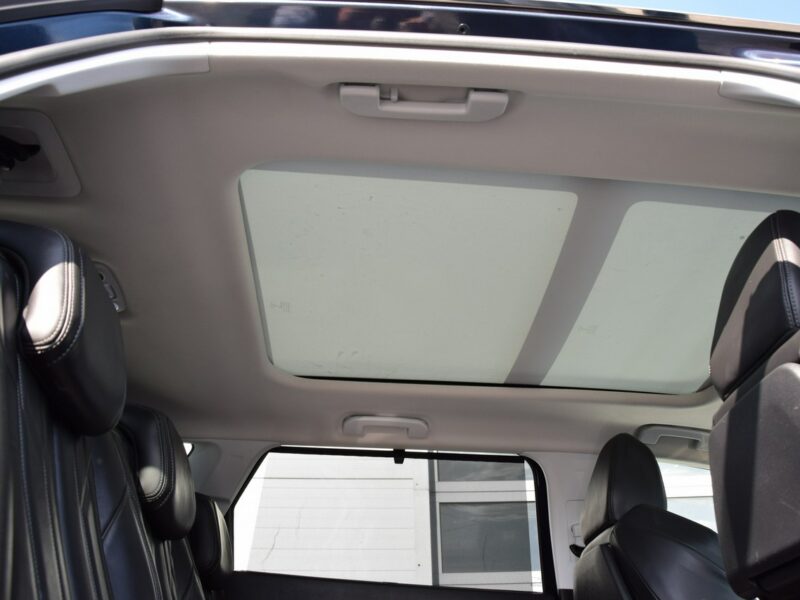Peugeot 5008 1.2i 7-osób 100% bezwypadkowy Panorama Navi Kamera Euro-6b 157tys.km II (2017-)