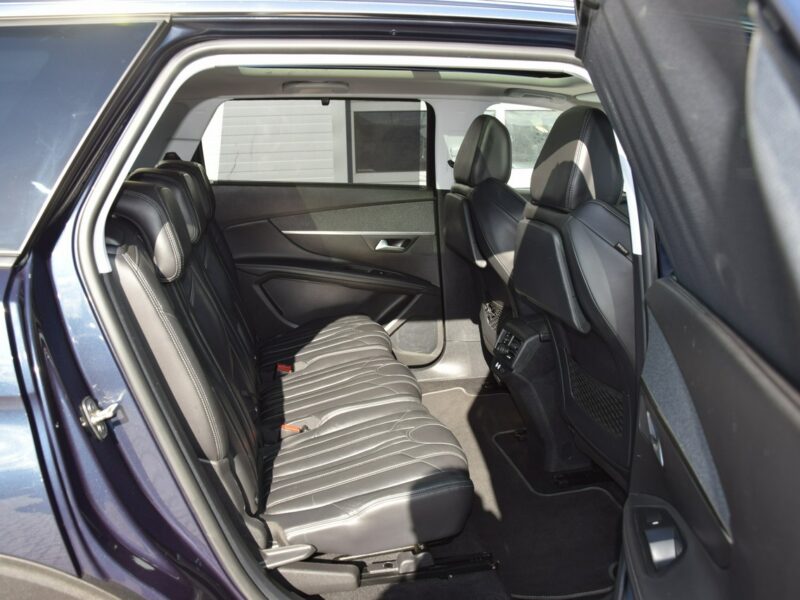 Peugeot 5008 1.2i 7-osób 100% bezwypadkowy Panorama Navi Kamera Euro-6b 157tys.km II (2017-)