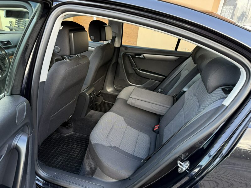 Volkswagen Passat 1,8 TSI 160KM Klimatronik Xenony 2xPDC B7 (2010-2014)