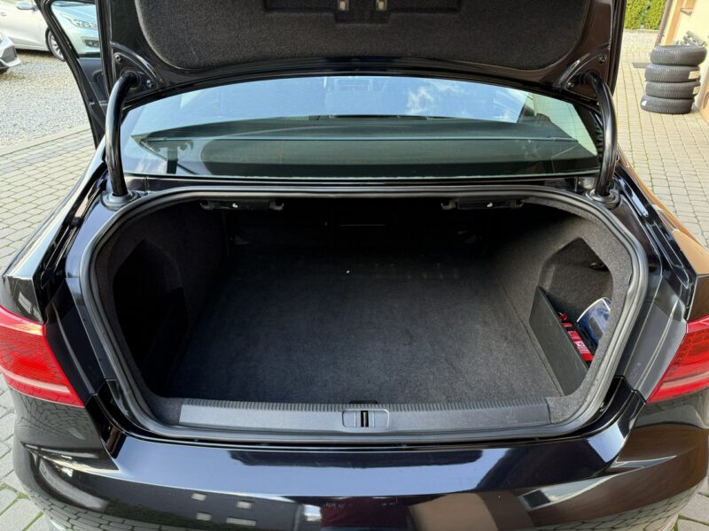 Volkswagen Passat 1,8 TSI 160KM Klimatronik Xenony 2xPDC B7 (2010-2014)