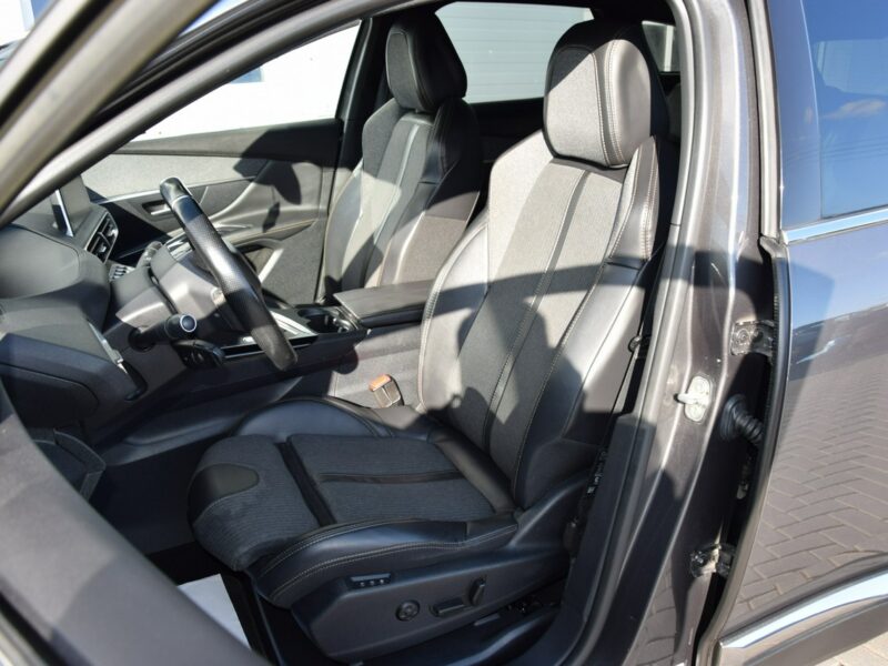 Peugeot 3008 1.2i Turbo GT-Line 100% bezwypadkowy Full LED Navi Bluetooth Euro-6b II (2016-)