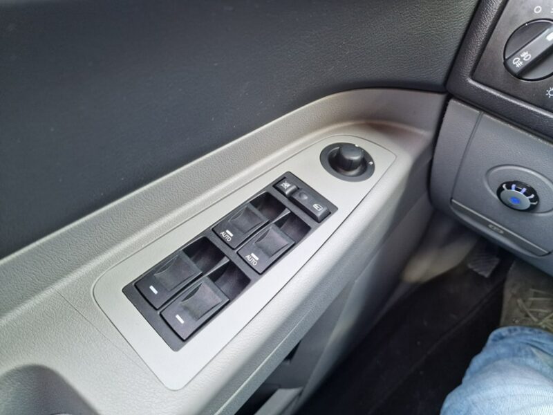 Chrysler 300C 3.5 Benzyna + LPG 248 KM, Skóra, Automat, Klimatyzacja, Tempomat, HAK