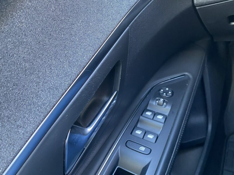 Peugeot 5008 Allure, Full LED,Automat, Panorama,Navi, Gwarancja II (2017-)