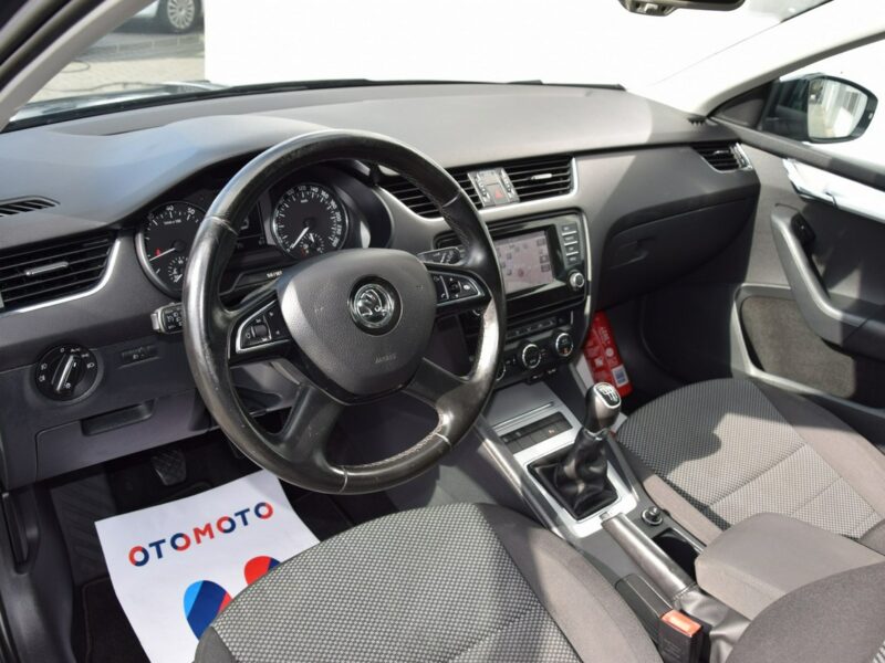 Škoda Octavia 1.4 TSI Serwis Panoramadach Navi Bluetooth Euro-5b Rozrząd na pasku III (2013-)