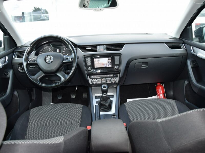 Škoda Octavia 1.4 TSI Serwis Panoramadach Navi Bluetooth Euro-5b Rozrząd na pasku III (2013-)