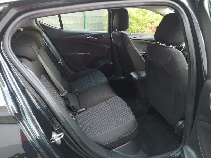 Opel Astra 1.6 CDTI 110KM Klimatronik Tempomat Sensory Ledy ALU 17 Gwarancja K (2015-2021)