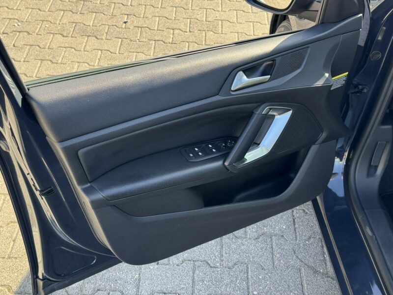 Peugeot 308 *FILM*Premium*Skóra*Panorama*Nowy Rozrząd*Roczna Gwarancja Techniczna* T9 (2014-2021)