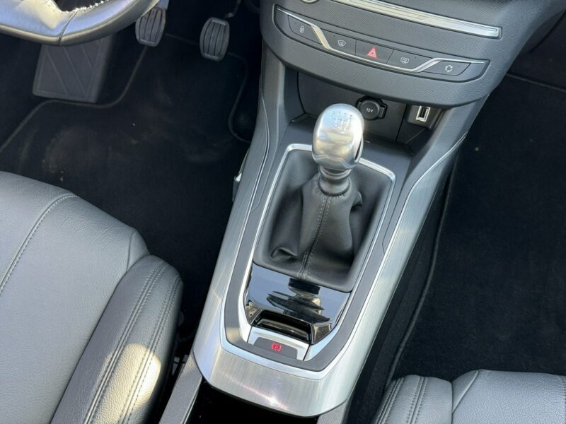 Peugeot 308 *FILM*Premium*Skóra*Panorama*Nowy Rozrząd*Roczna Gwarancja Techniczna* T9 (2014-2021)