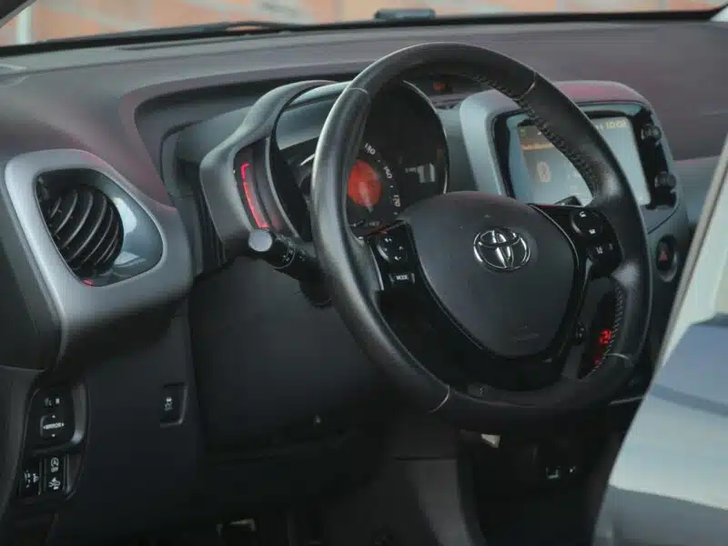 Toyota Aygo 11.2019*Radar*AsysToru*Klimatr*Kamera*PółSkóra*Esp*Led*BT*Gwar VGS!!! II (2014-)