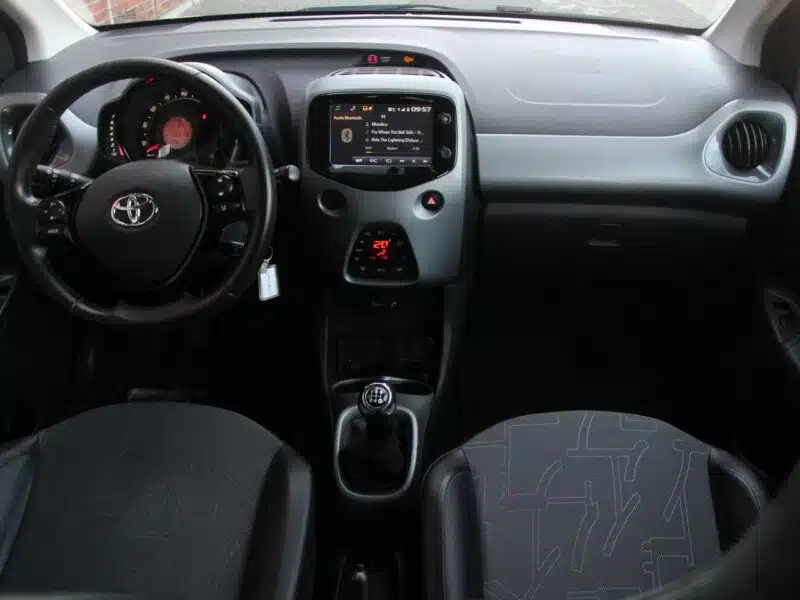Toyota Aygo 11.2019*Radar*AsysToru*Klimatr*Kamera*PółSkóra*Esp*Led*BT*Gwar VGS!!! II (2014-)