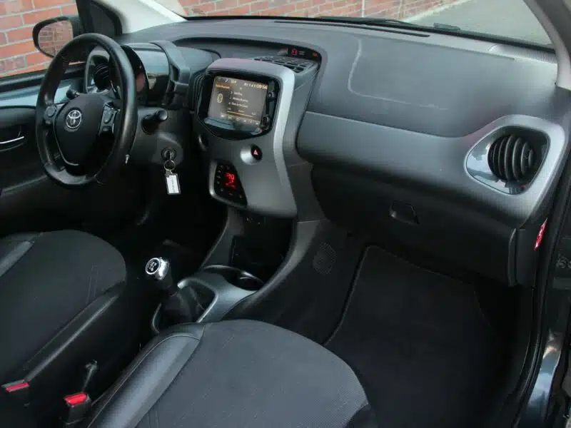 Toyota Aygo 11.2019*Radar*AsysToru*Klimatr*Kamera*PółSkóra*Esp*Led*BT*Gwar VGS!!! II (2014-)
