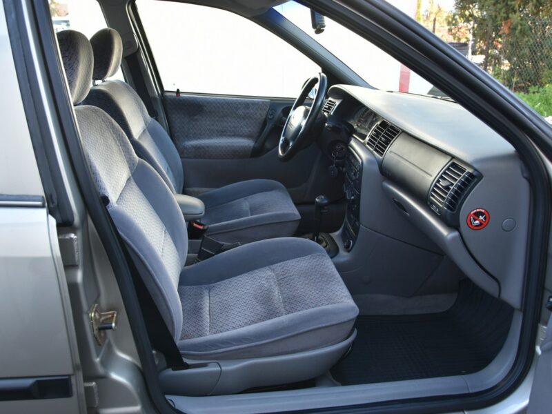 Opel Vectra CD 2.5 V6 170KM AUTOMAT 1997r. Klima niski przebieg 119tkm Rezerwacja B (1995-2002)