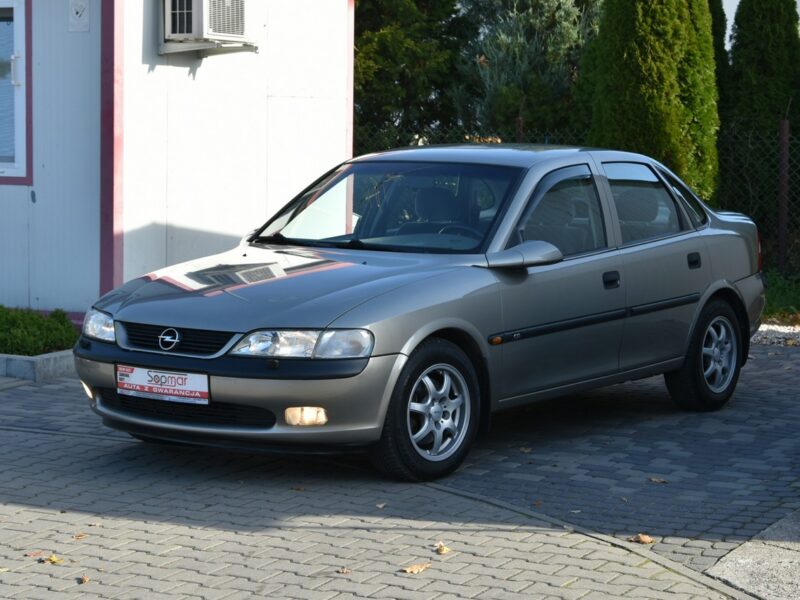 Opel Vectra CD 2.5 V6 170KM AUTOMAT 1997r. Klima niski przebieg 119tkm Rezerwacja B (1995-2002)