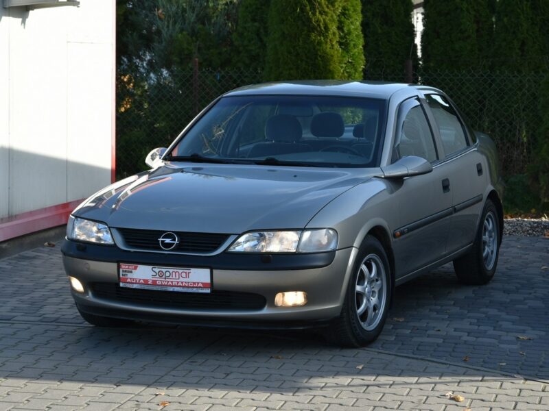 Opel Vectra CD 2.5 V6 170KM AUTOMAT 1997r. Klima niski przebieg 119tkm Rezerwacja B (1995-2002)
