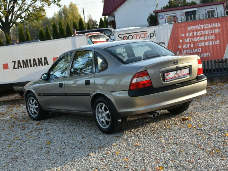 Opel Vectra CD 2.5 V6 170KM AUTOMAT 1997r. Klima niski przebieg 119tkm Rezerwacja B (1995-2002)