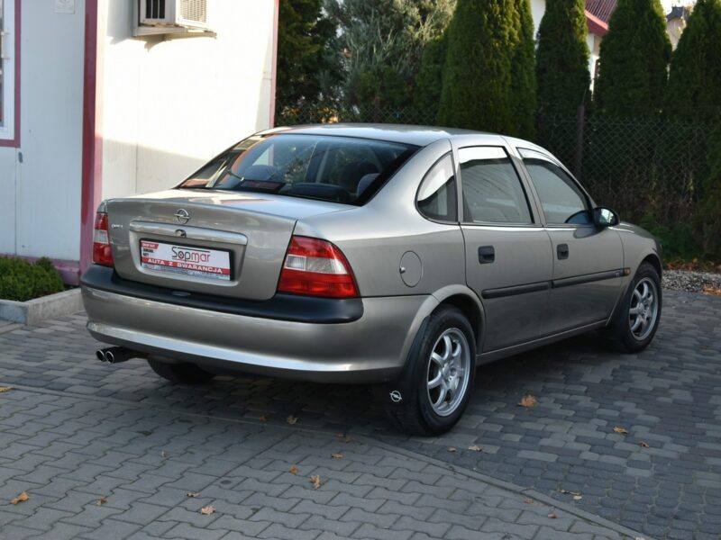 Opel Vectra CD 2.5 V6 170KM AUTOMAT 1997r. Klima niski przebieg 119tkm Rezerwacja B (1995-2002)
