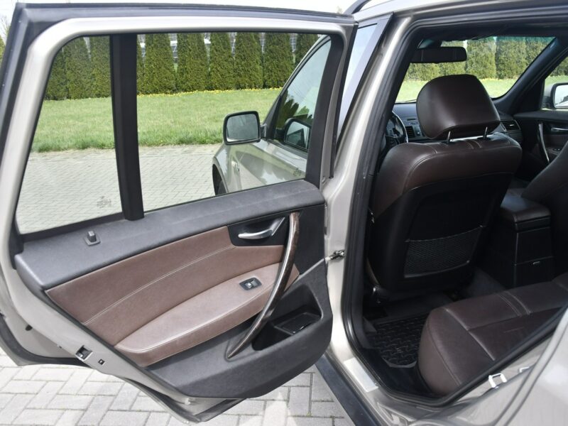 Hyundai ix35 1.6 135 KMI Właściciel 100% Przebieg Raty ASO TUV Gwarancja Zapraszamy