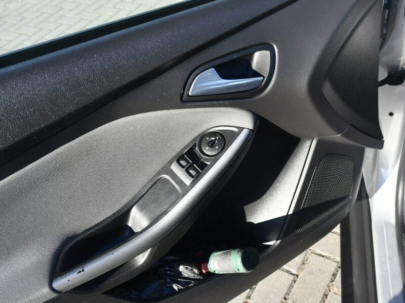 Ford Focus 1,6Benz DUDKI11 Serwis,Alu,Kredyt.Tempomat,El,szyby.Centralka,OKAZJA Mk3 (2010-2018)