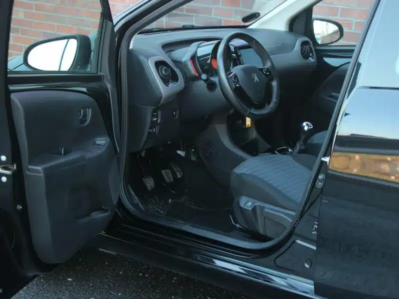 Peugeot 108 Navi*Klimatr*GrzFot*Alu*Kamera*Esp*Led*BT*Android*Gwar VGS!!!