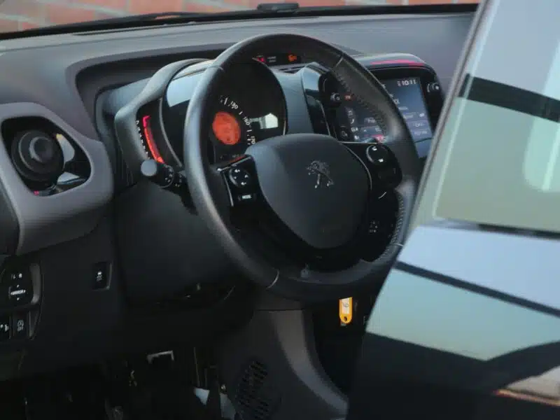 Peugeot 108 Navi*Klimatr*GrzFot*Alu*Kamera*Esp*Led*BT*Android*Gwar VGS!!!