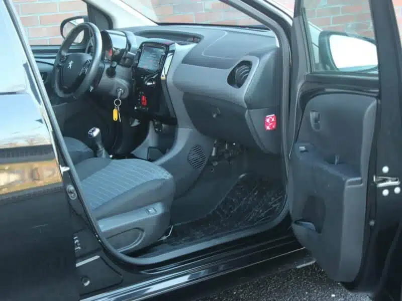 Peugeot 108 Navi*Klimatr*GrzFot*Alu*Kamera*Esp*Led*BT*Android*Gwar VGS!!!